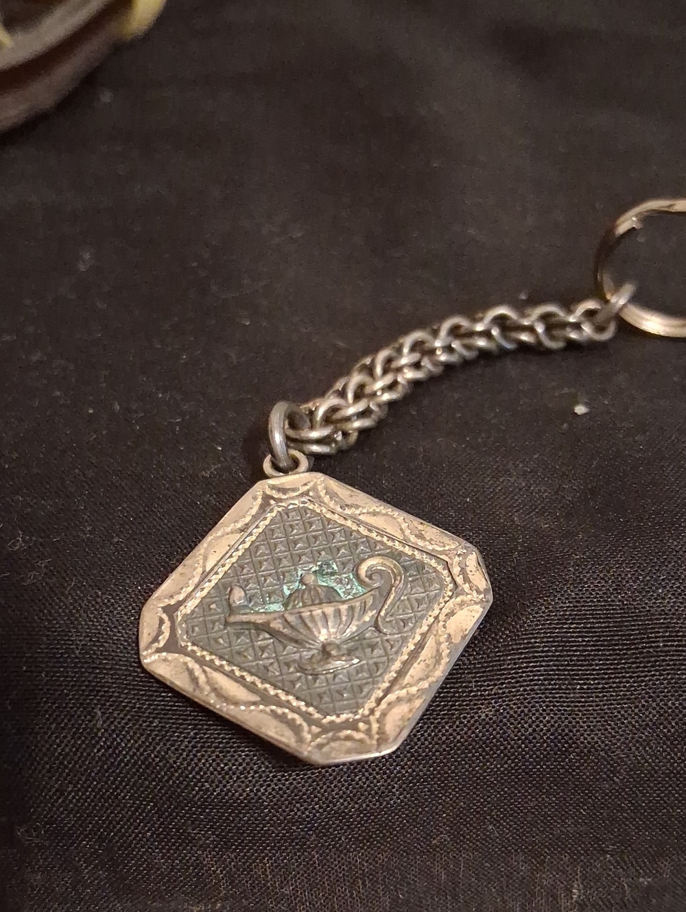 Pendant Keychain - Picture 2 of 6